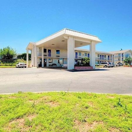 Economy Hotel Plus Oklahoma City Extérieur photo
